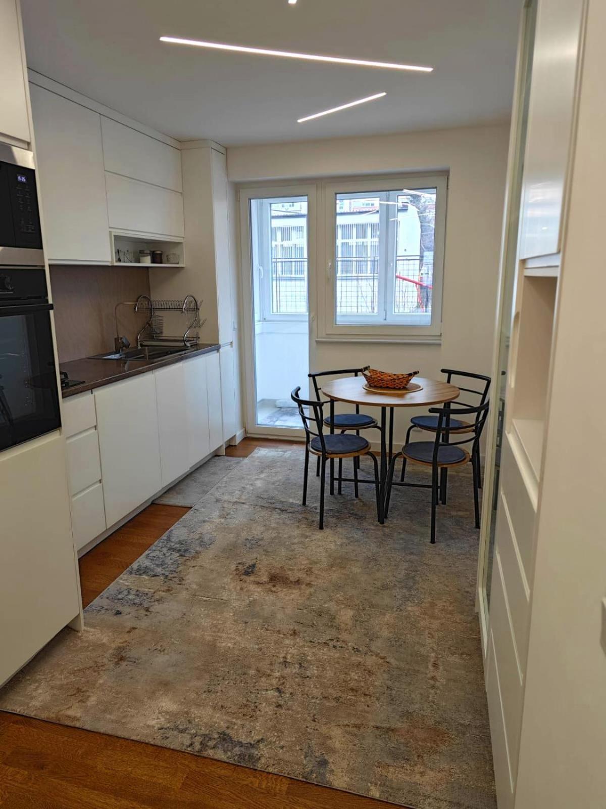 Sarajvista Apartment Sarajevo Bagian luar foto