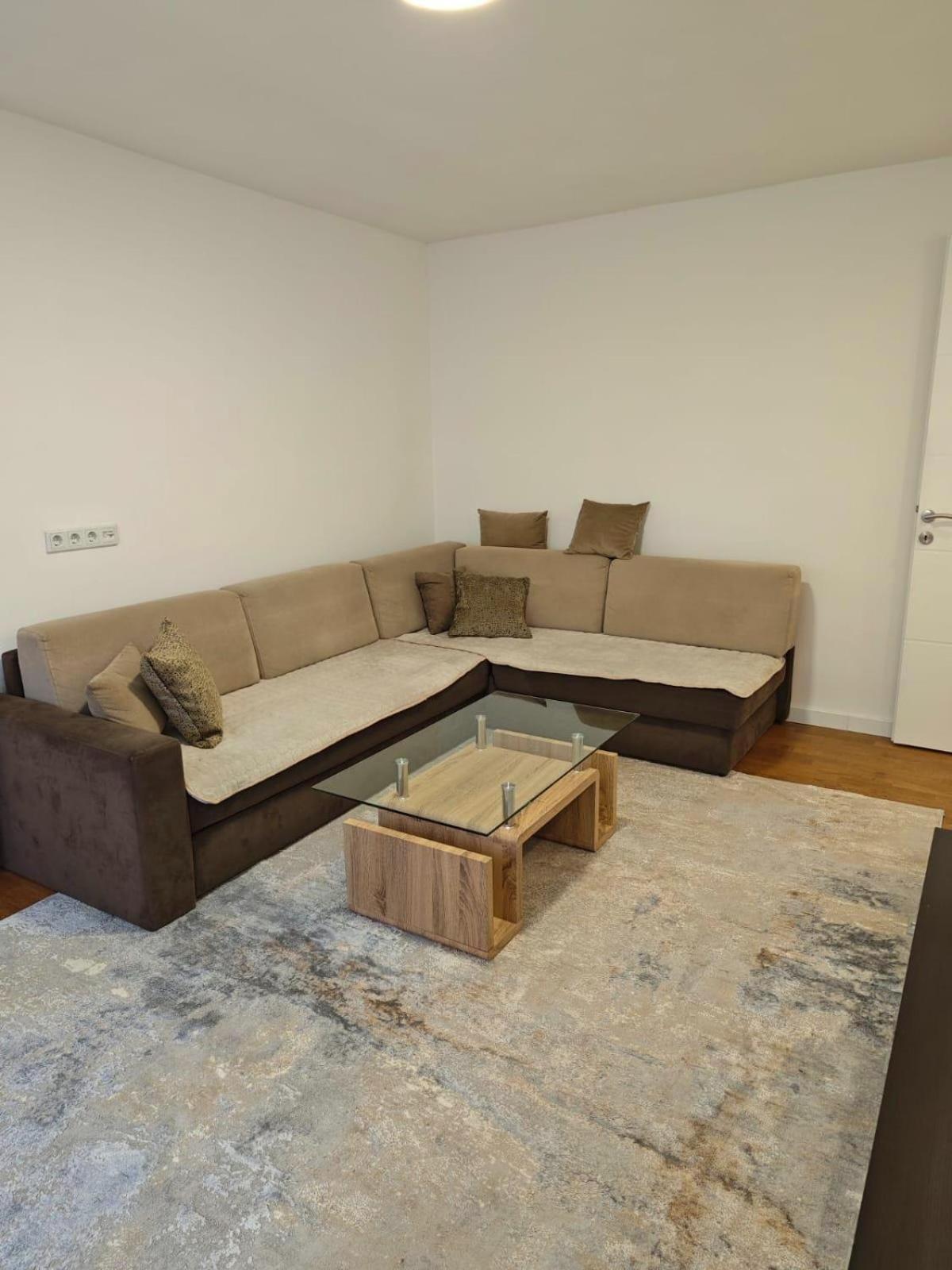 Sarajvista Apartment Sarajevo Bagian luar foto